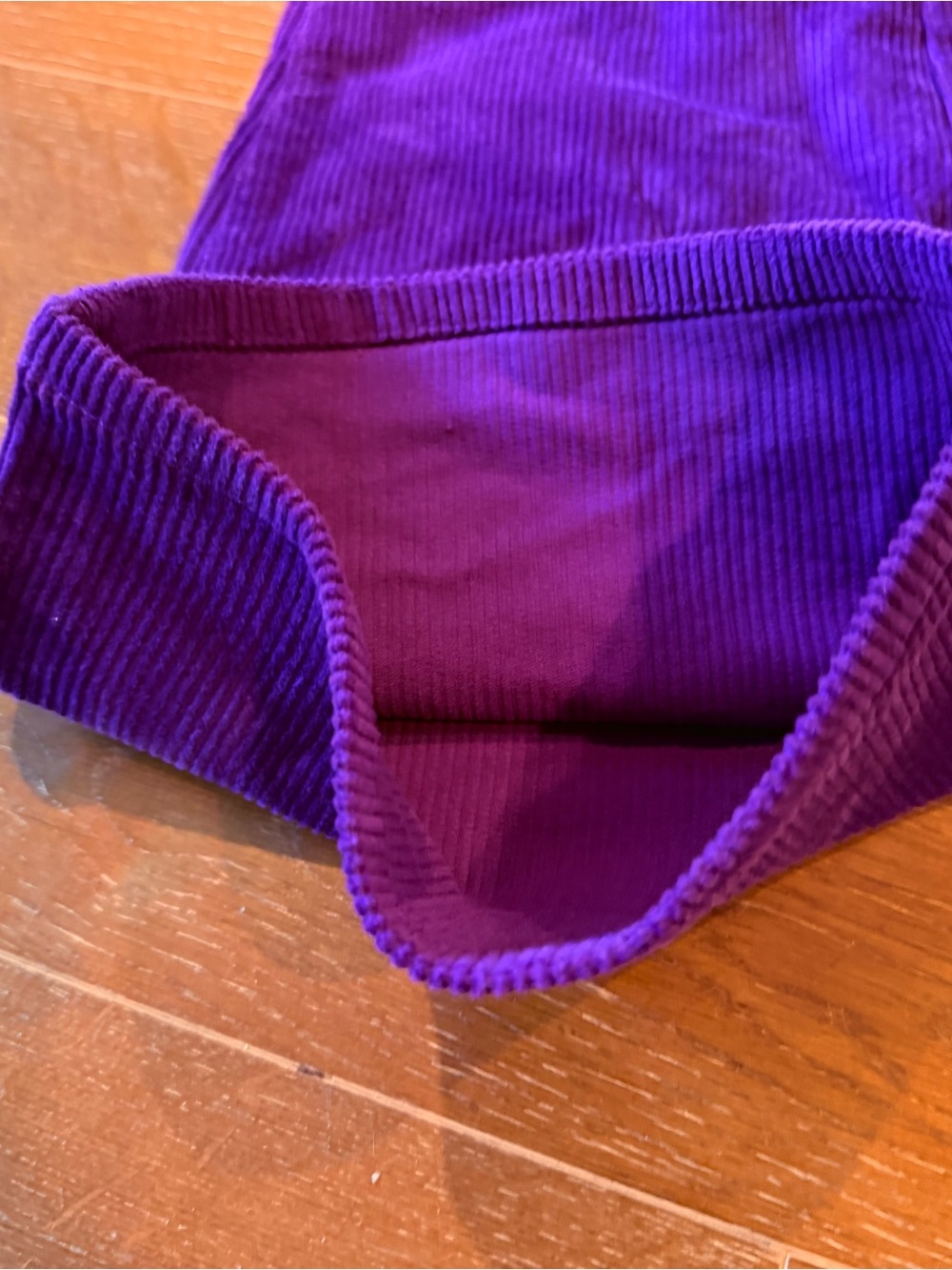 Women’s Purple Corduroy Flare Pants! 💜 - Picture 9 of 10